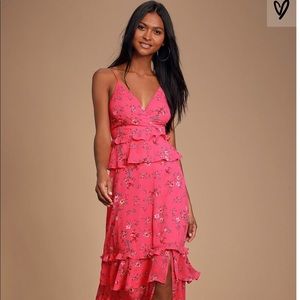 BRAND NEW Lulu’s pink floral maxi dress